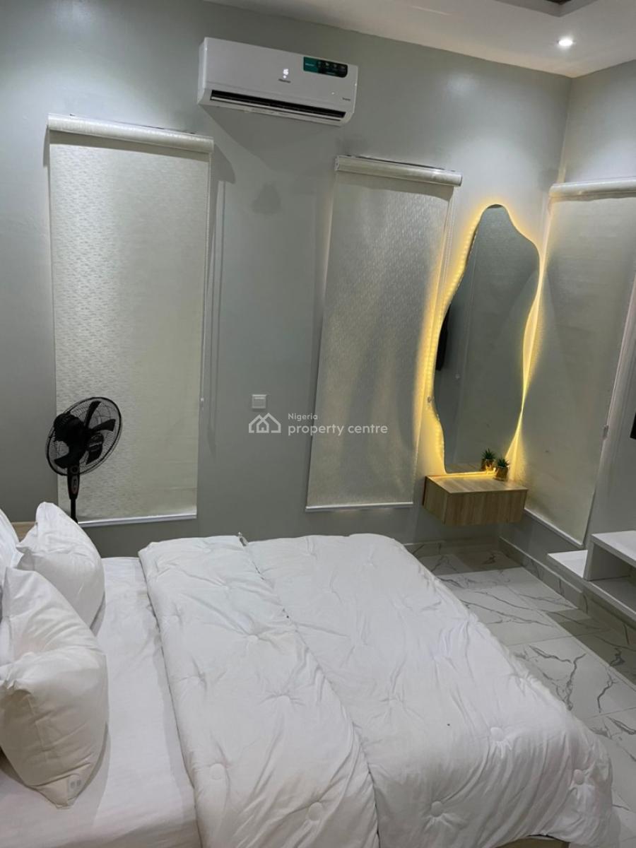 Well Maintained and Standard Fully Furnished 3bedroom Flat, Ikate Lekki, Lekki, Lagos, Flat / Apartment for Sale