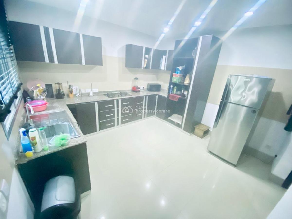 Corner Piece 8units 3bedroom Flat on 2026 Sqm of Land, Off Remi Olowude Street By Pinnacle Filling Station Lekki Phase1 Right, Lekki Phase 1, Lekki, Lagos, Block of Flats for Sale