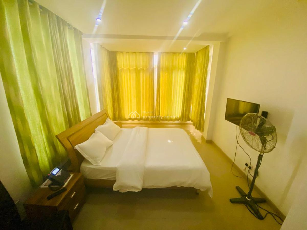 Corner Piece 8units 3bedroom Flat on 2026 Sqm of Land, Off Remi Olowude Street By Pinnacle Filling Station Lekki Phase1 Right, Lekki Phase 1, Lekki, Lagos, Block of Flats for Sale