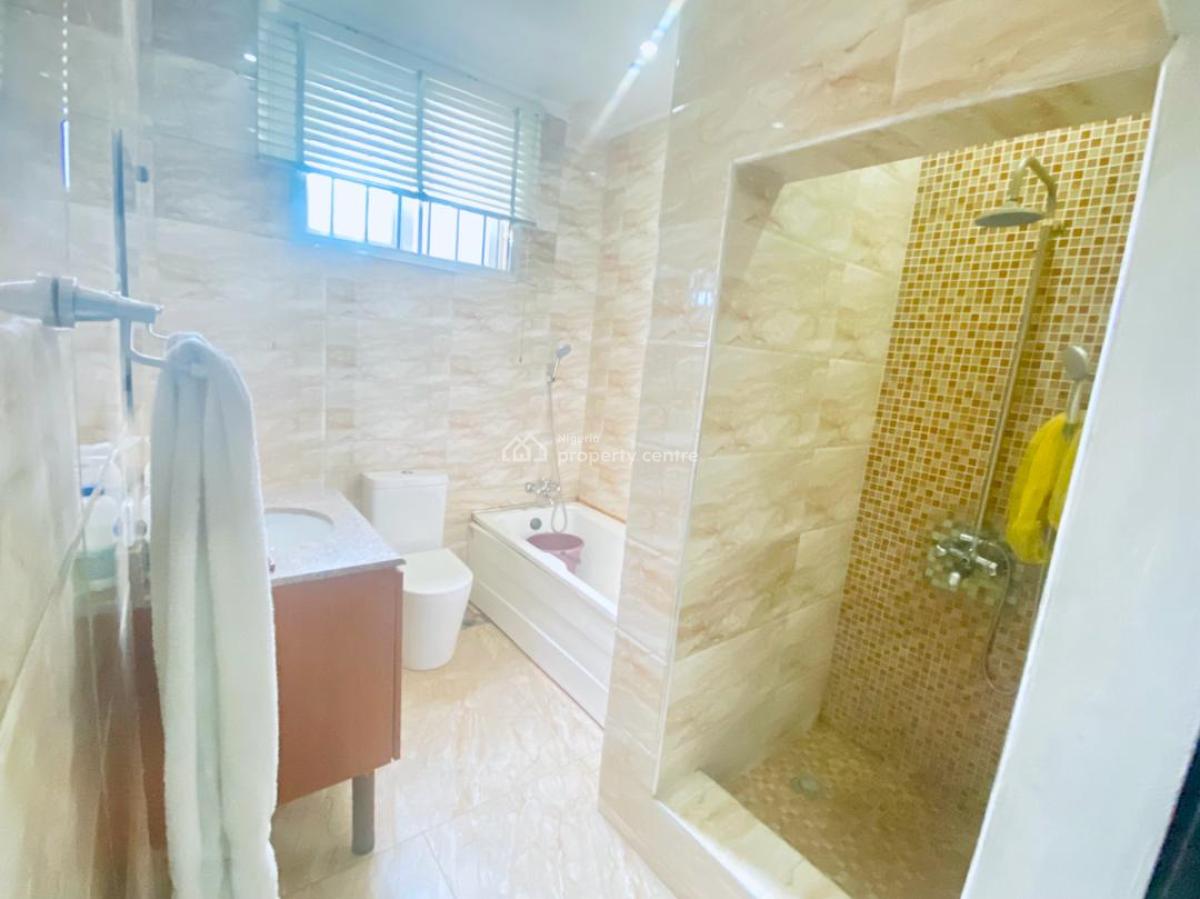 Corner Piece 8units 3bedroom Flat on 2026 Sqm of Land, Off Remi Olowude Street By Pinnacle Filling Station Lekki Phase1 Right, Lekki Phase 1, Lekki, Lagos, Block of Flats for Sale