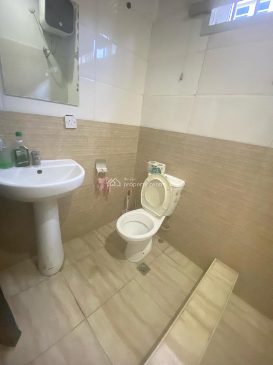 Corner Piece 8units 3bedroom Flat on 2026 Sqm of Land, Off Remi Olowude Street By Pinnacle Filling Station Lekki Phase1 Right, Lekki Phase 1, Lekki, Lagos, Block of Flats for Sale