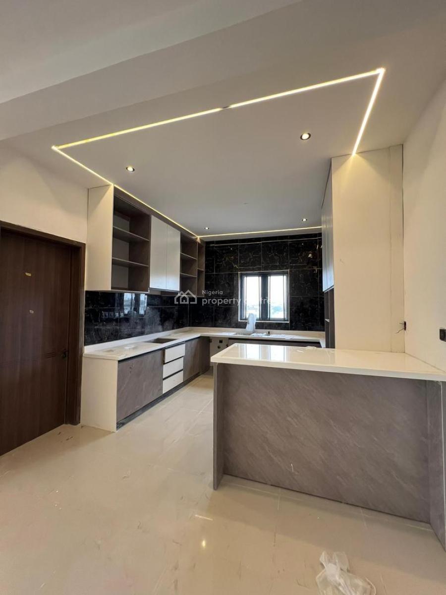 Stylishly Built 2 Bedroom Apartment with Elevator, Pool and Gym, Ikate, Lekki, Lagos, Flat / Apartment for Sale