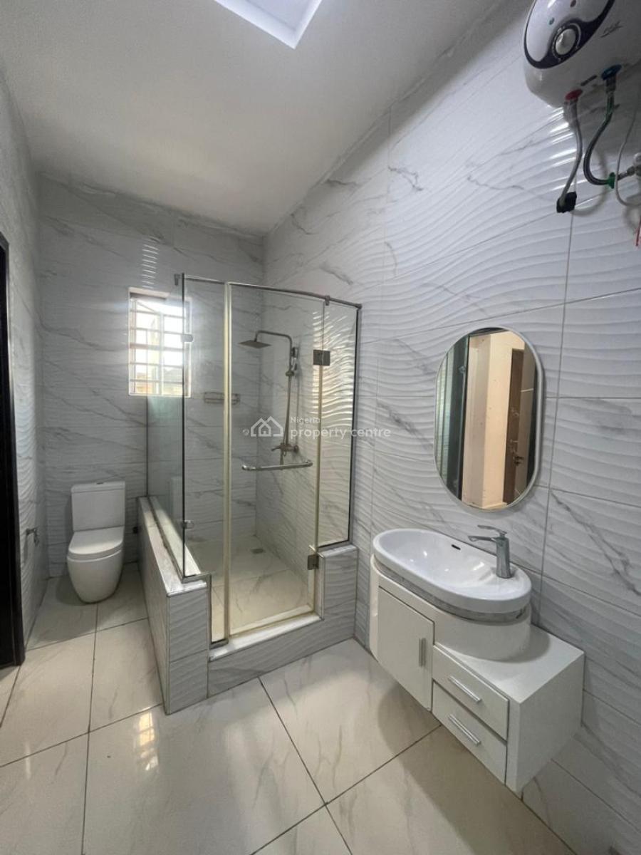 4-bedroom Semi-detached Duplex with Bq in Chevron Axis, Chevron Axis, Lekki, Lagos, Semi-detached Duplex for Rent