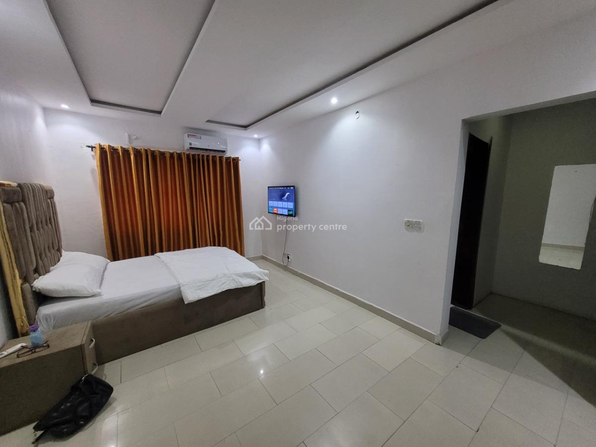 Fully Furnished 3bedrooms Premium Apartment, Lekki Phase 1, Lekki Phase 1, Lekki, Lagos, Flat / Apartment for Rent