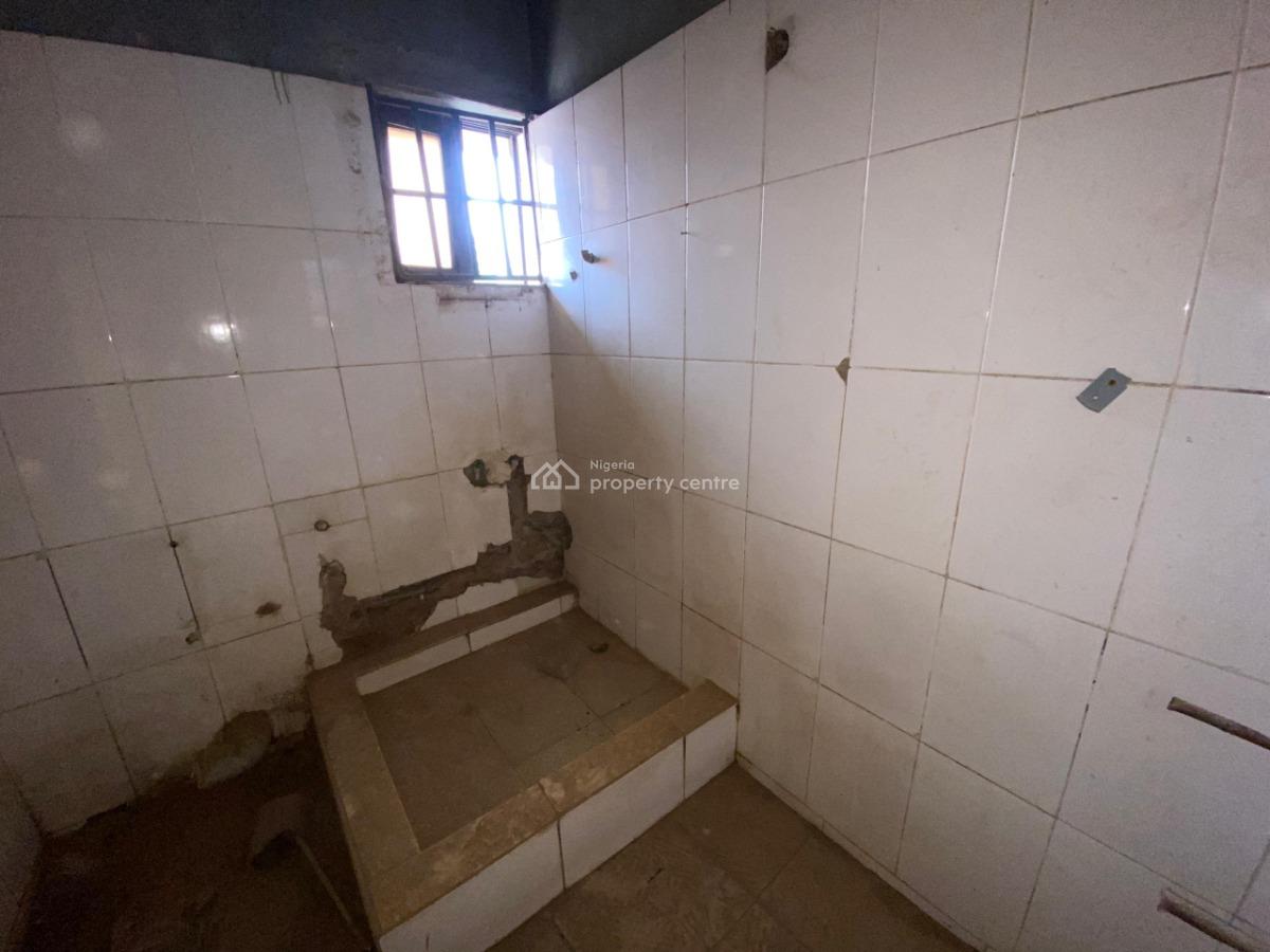 Spacious 2 Bedroom Apartment, in a Secured and Serene Environment, Wuse 2, Abuja, Flat / Apartment for Rent