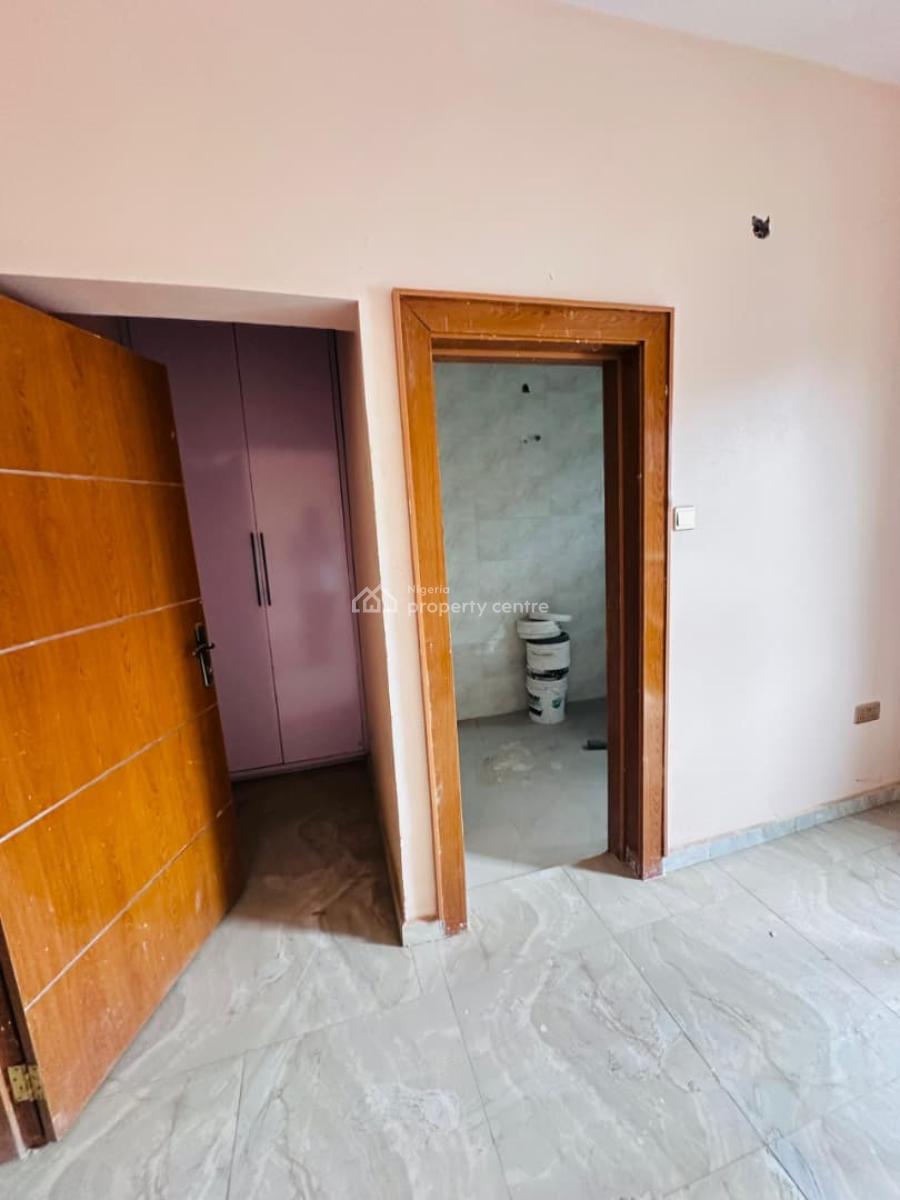 3 Bedroom Apartment, in a Secured and Serene Environment, Wuse 2, Abuja, Flat / Apartment for Rent