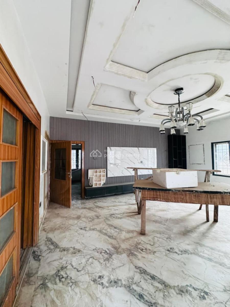 3 Bedroom Apartment, in a Secured and Serene Environment, Wuse 2, Abuja, Flat / Apartment for Rent