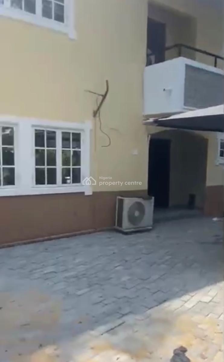 Luxury 3bedroom, Megamoun Estate, Ikota, Lekki, Lagos, Terraced Duplex for Sale