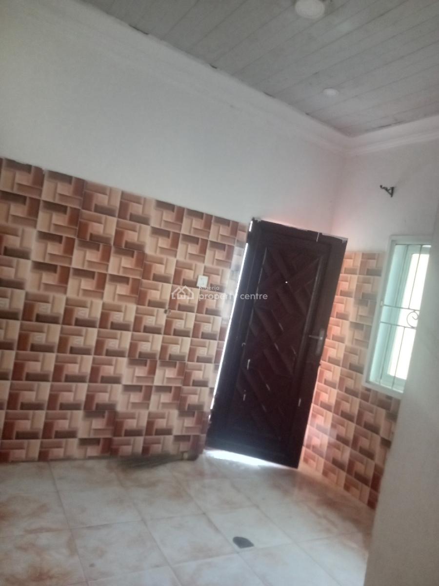 Fine Spacious Miniflat Upstairs, Unity Estate Badore Ajah Lagos, Badore, Ajah, Lagos, Mini Flat (room and Parlour) for Rent