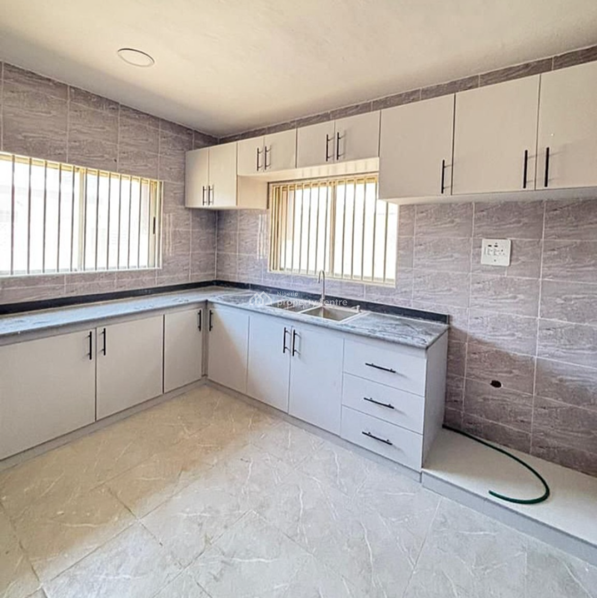 4 Bedroom Semi Detached Duplex, Osapa, Osapa, Lekki, Lagos, Semi-detached Duplex for Rent