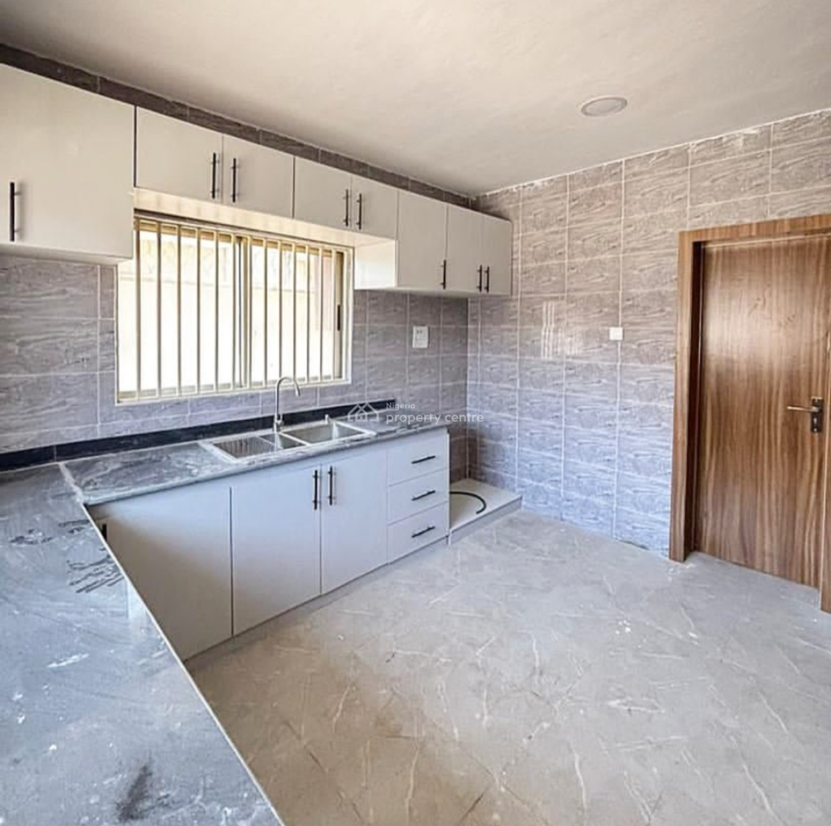 4 Bedroom Semi Detached Duplex, Osapa, Osapa, Lekki, Lagos, Semi-detached Duplex for Rent