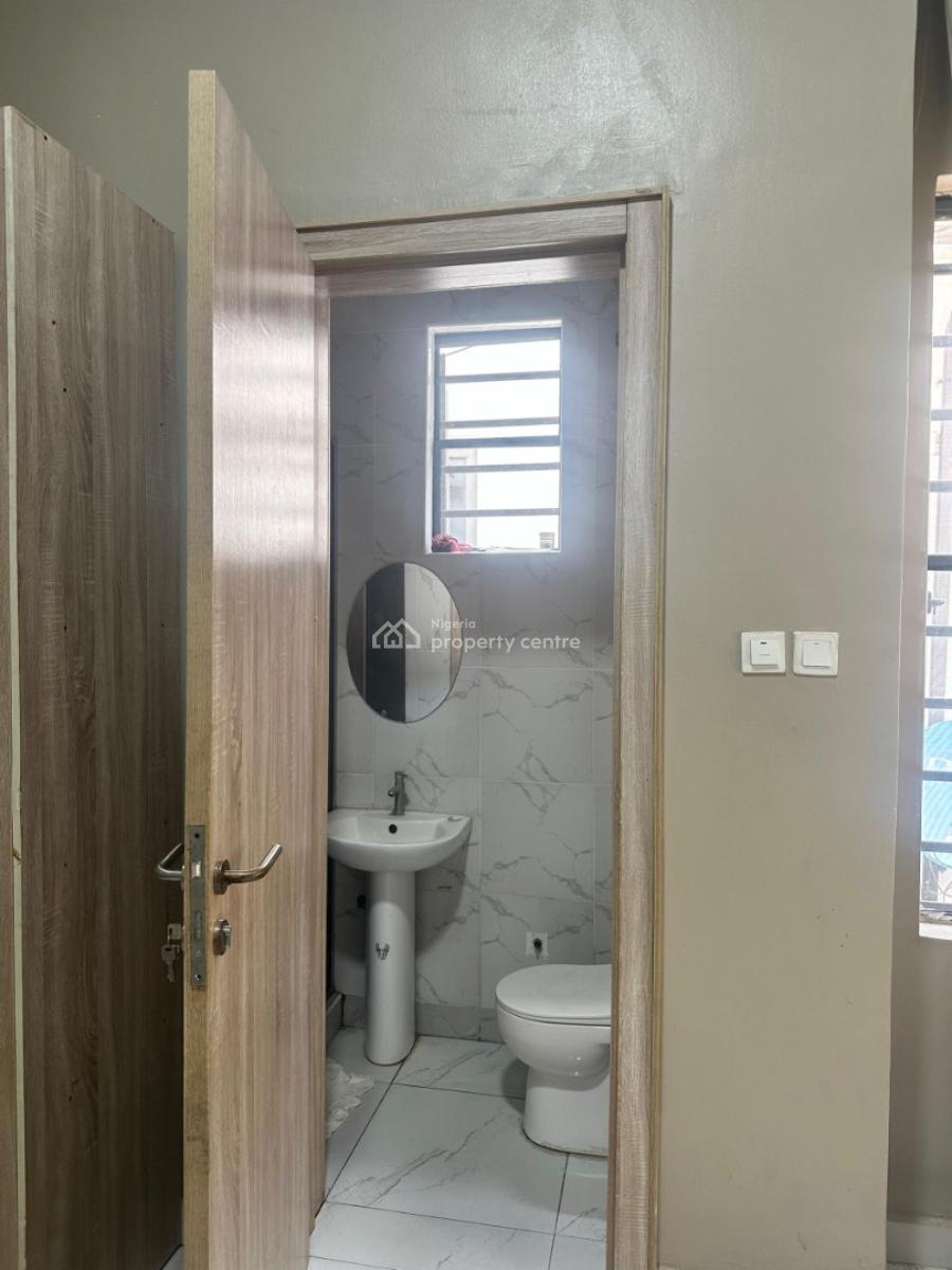 Single Room Sharing Kitchen Only, Orchid Road, Lekki, Lagos, Self Contain (single Rooms) for Rent