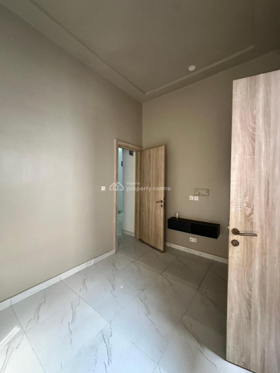 Single Room Sharing Kitchen Only, Orchid Road, Lekki, Lagos, Self Contain (single Rooms) for Rent