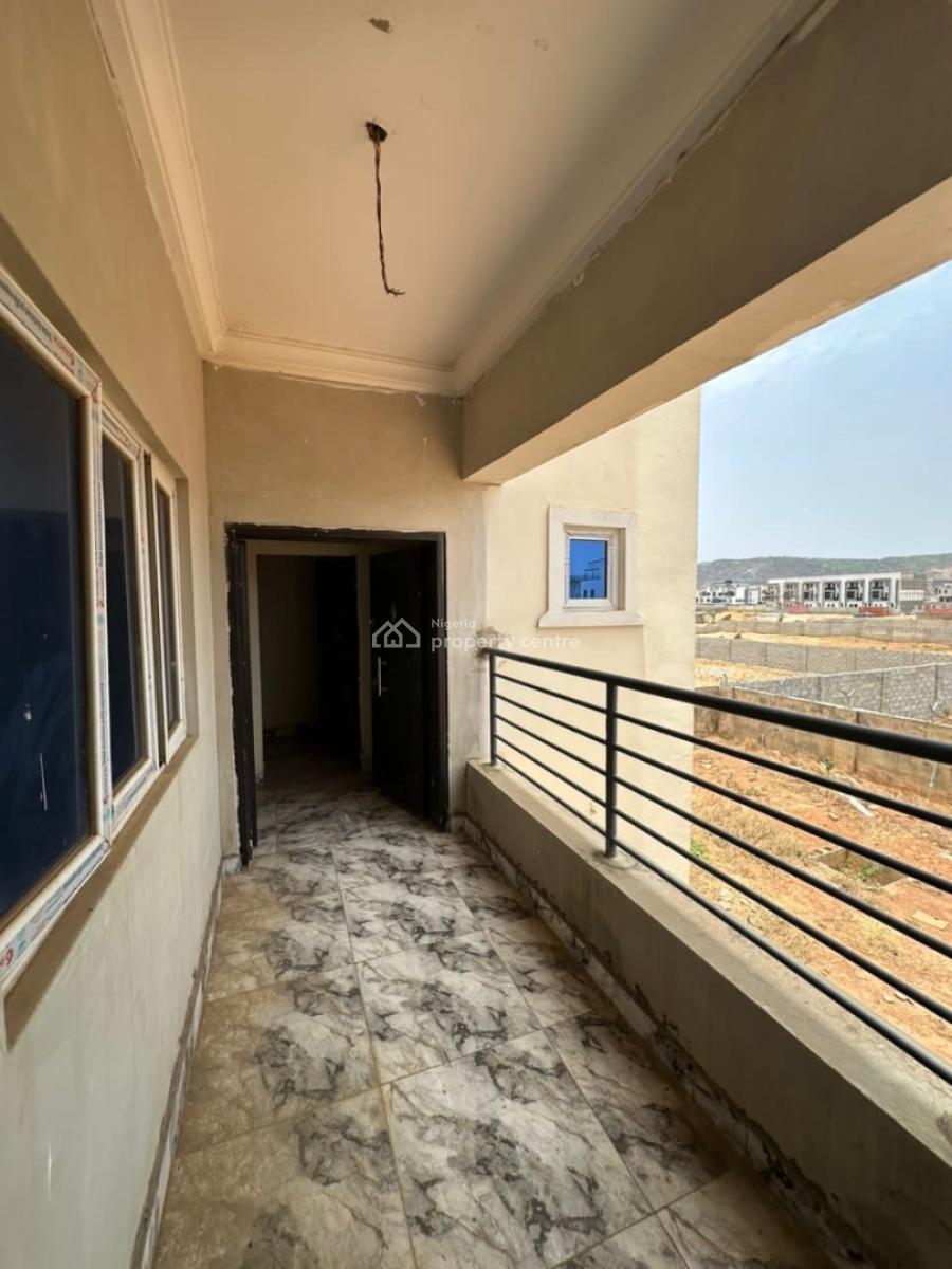 Sharp 3 Bedroom Apartment, Jahi, Jahi, Abuja, Flat / Apartment for Sale