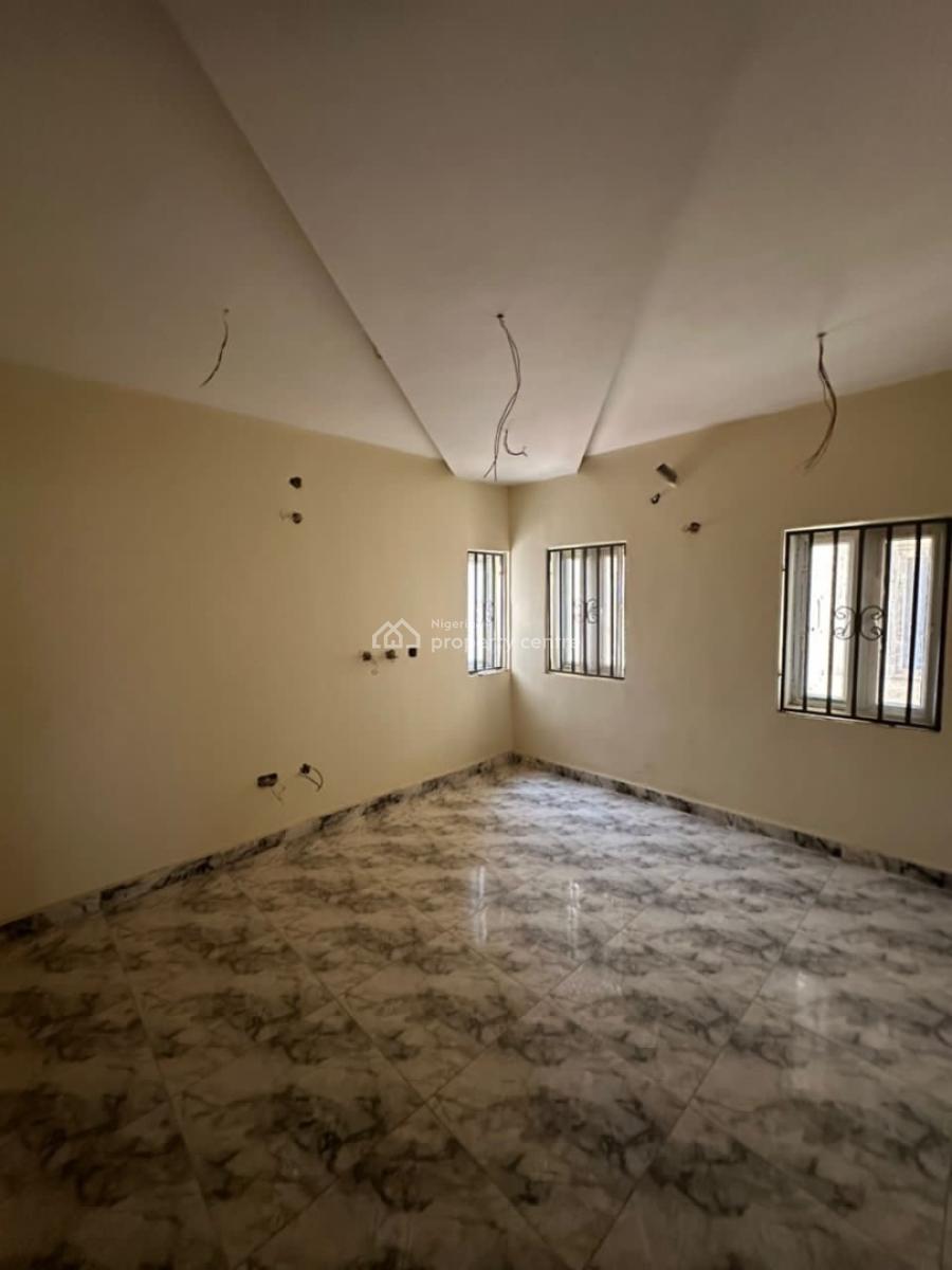 Sharp 3 Bedroom Apartment, Jahi, Jahi, Abuja, Flat / Apartment for Sale