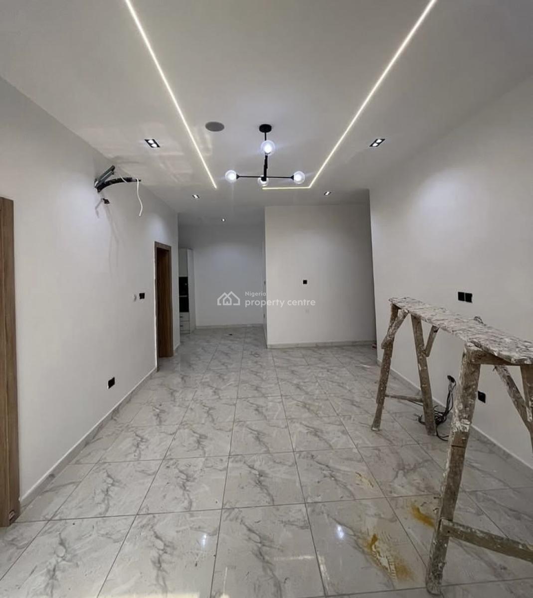 2bedroom Apartment, Ologolo, Ologolo, Lekki, Lagos, Flat / Apartment for Rent