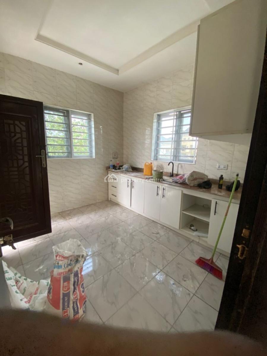 Beautiful 2bed, Olokonla, Ajah, Lagos, Flat / Apartment for Rent