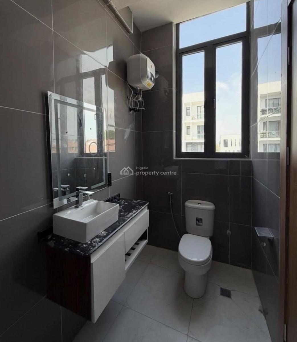 Fully Serviced 2 Bedroom Apartment, Lekki Phase 1, Lekki, Lagos, Flat / Apartment for Rent