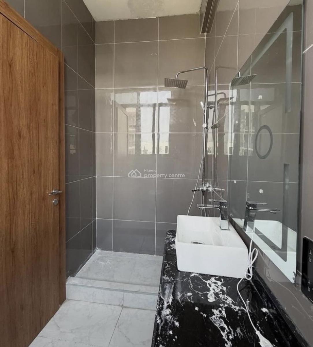 Fully Serviced 2 Bedroom Apartment, Lekki Phase 1, Lekki, Lagos, Flat / Apartment for Rent