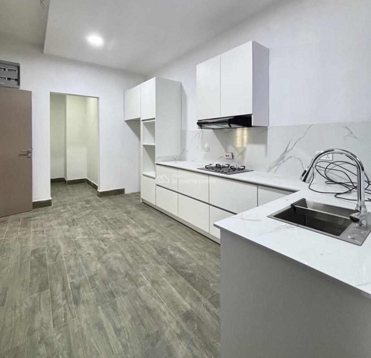 2 Bedroom Apartments, Lekki Phase 1, Lekki Phase 1, Lekki, Lagos, Flat / Apartment for Rent