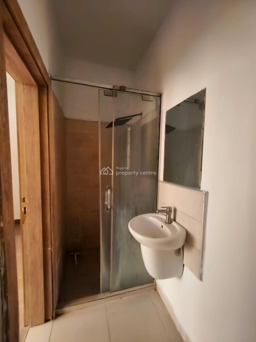 Well Maintained Service 2bedroom Apartment, By Chicken Republic Agungi, Agungi, Lekki, Lagos, Flat / Apartment for Rent