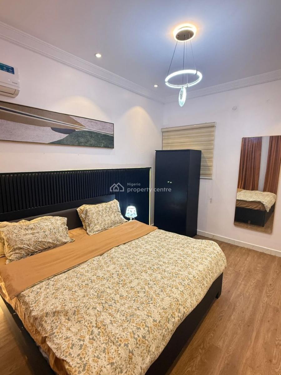 Fully Furnished 3bedroom Flat, Off Admiralty Way, Lekki Phase 1, Lekki, Lagos, Flat / Apartment for Rent