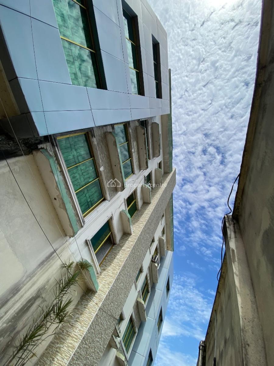 a 5 Floors Storey Building Suitable for Office with Elevator, Victoria Island, Victoria Island (vi), Lagos, Office Space for Sale
