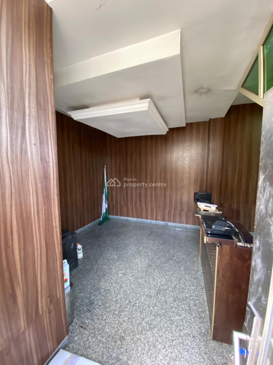 a 5 Floors Storey Building Suitable for Office with Elevator, Victoria Island, Victoria Island (vi), Lagos, Office Space for Sale