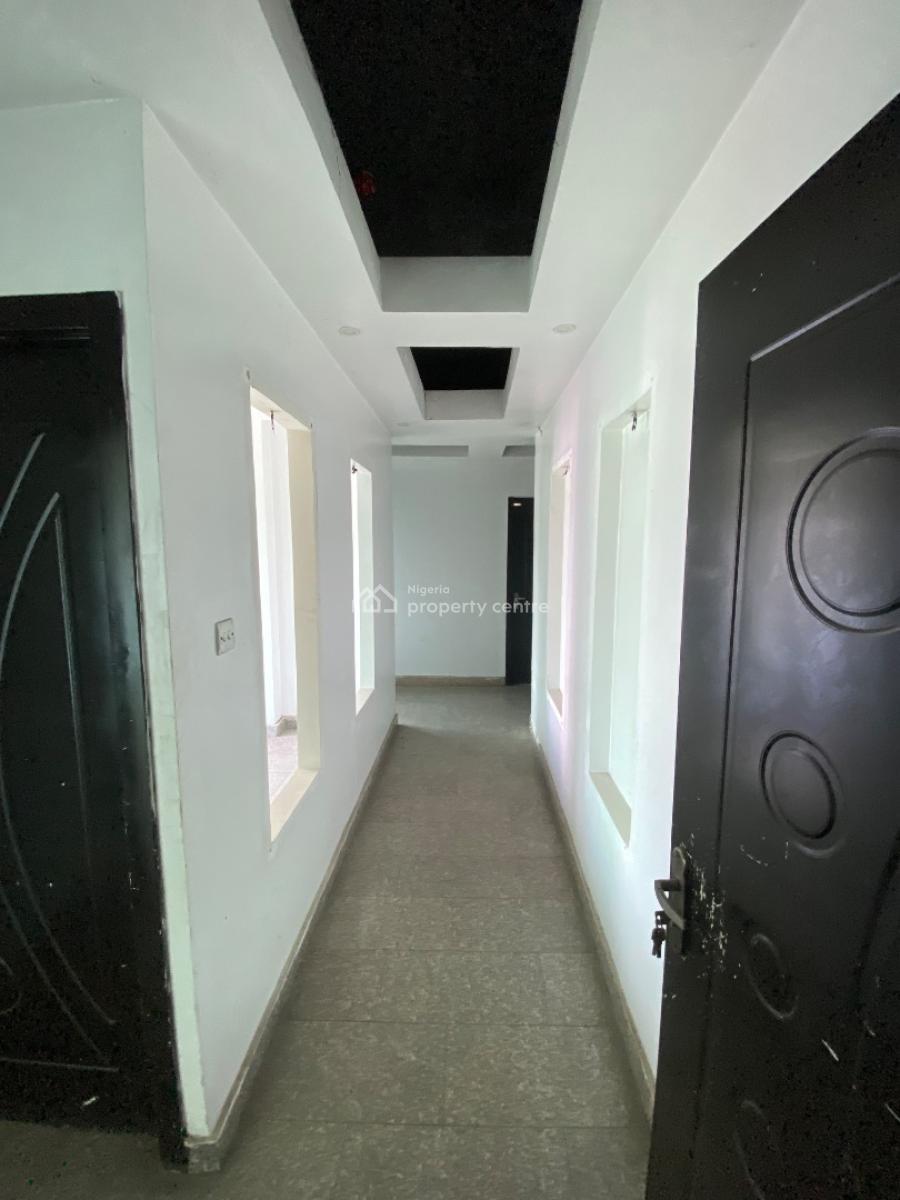 a 5 Floors Storey Building Suitable for Office with Elevator, Victoria Island, Victoria Island (vi), Lagos, Office Space for Sale