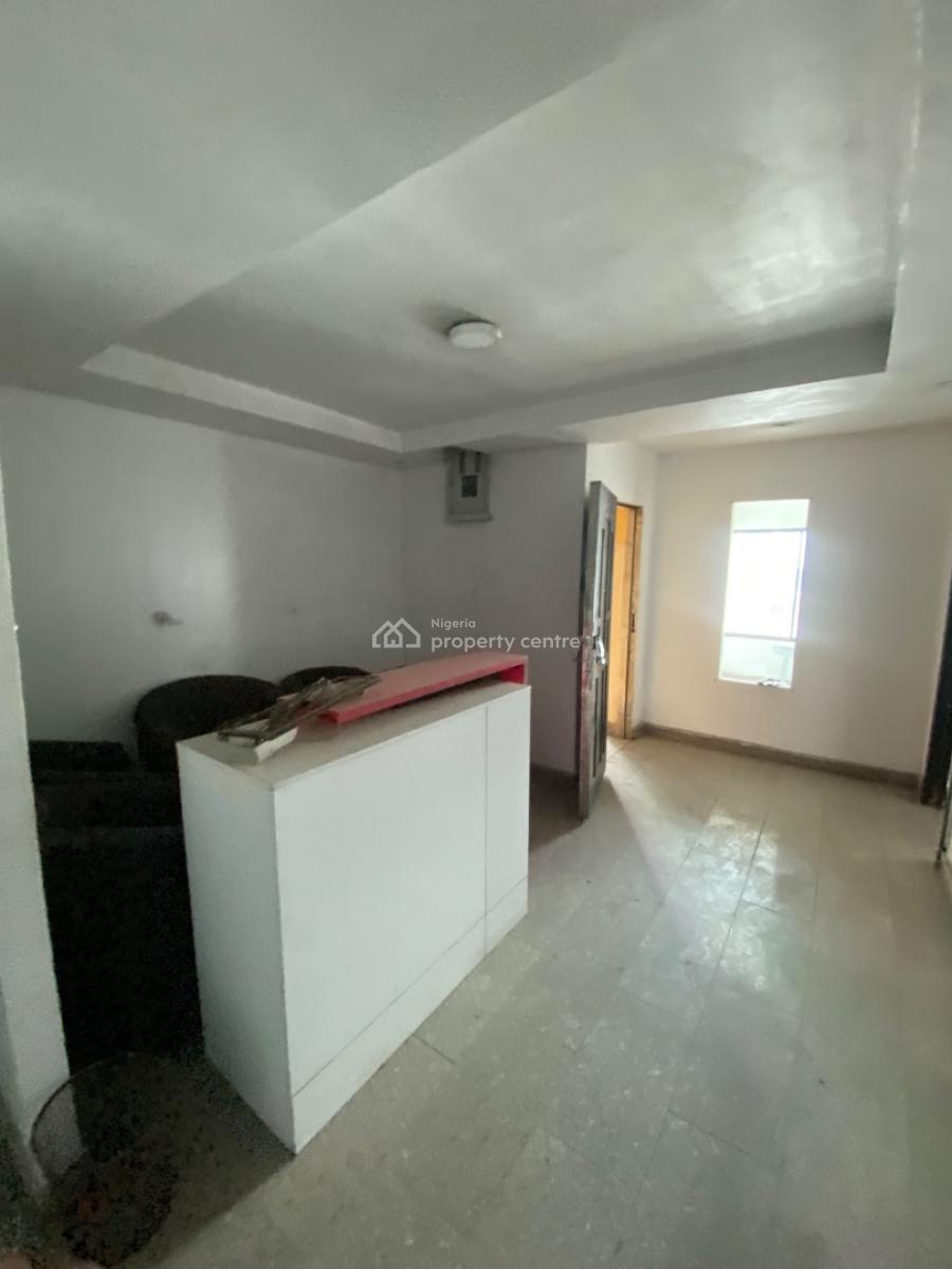 a 5 Floors Storey Building Suitable for Office with Elevator, Victoria Island, Victoria Island (vi), Lagos, Office Space for Sale