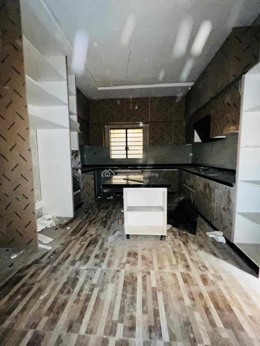 4 Bedroom Fully  Detached, Gra Phase 1, Magodo, Lagos, Detached Duplex for Sale