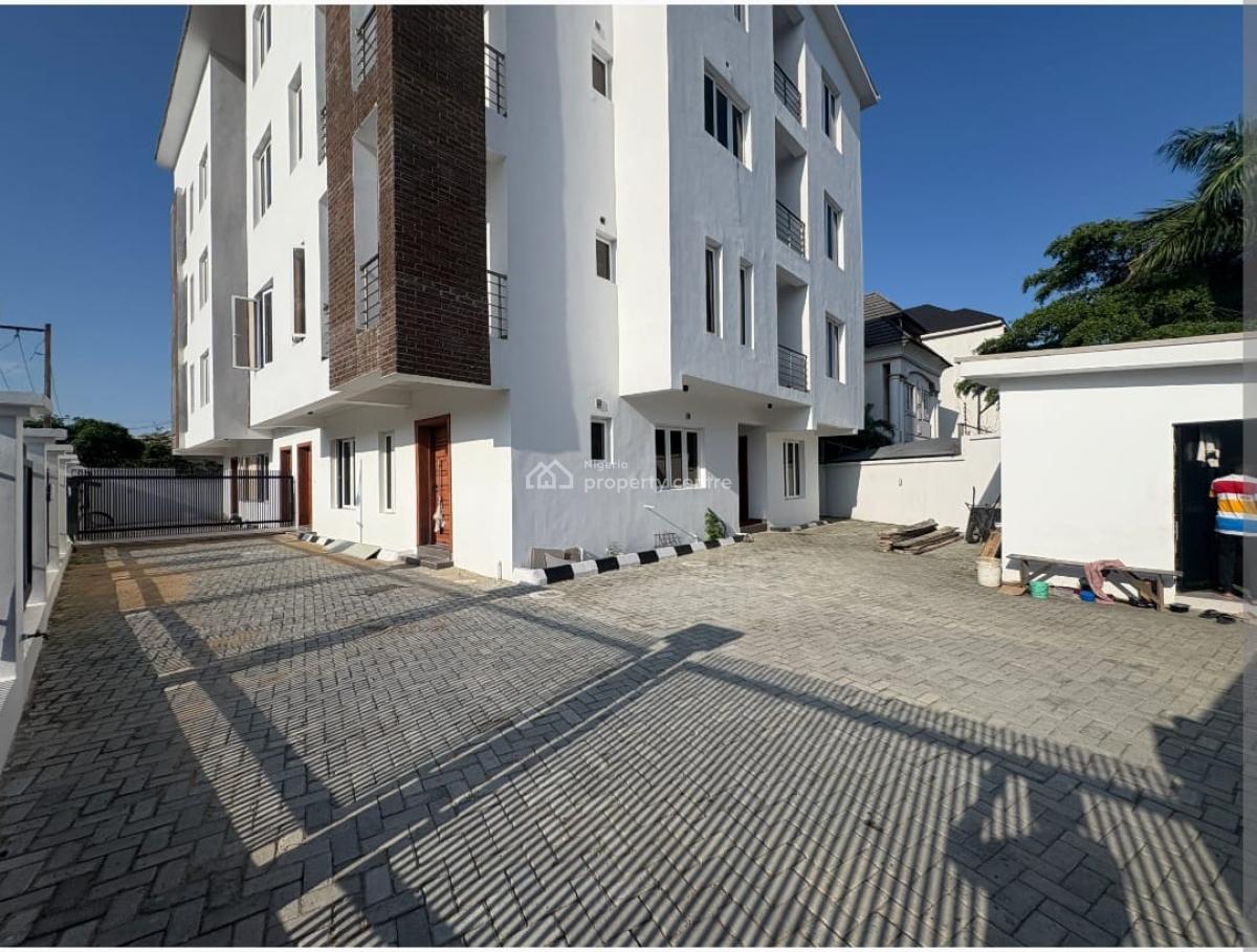 Excellent 5bedroom Maisonette with a Bq Within a Secured Estate, Victoria Island (vi), Lagos, House for Sale