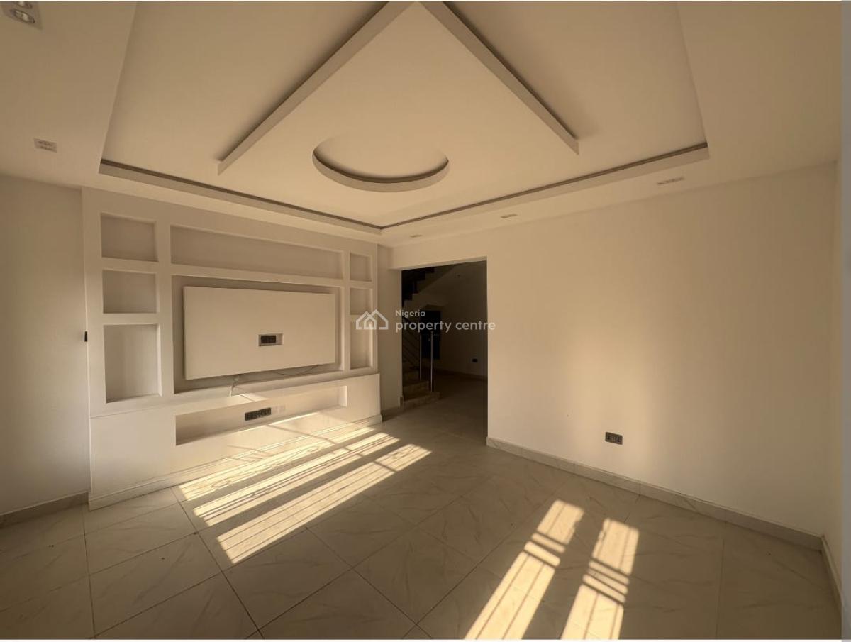 Excellent 5bedroom Maisonette with a Bq Within a Secured Estate, Victoria Island (vi), Lagos, House for Sale