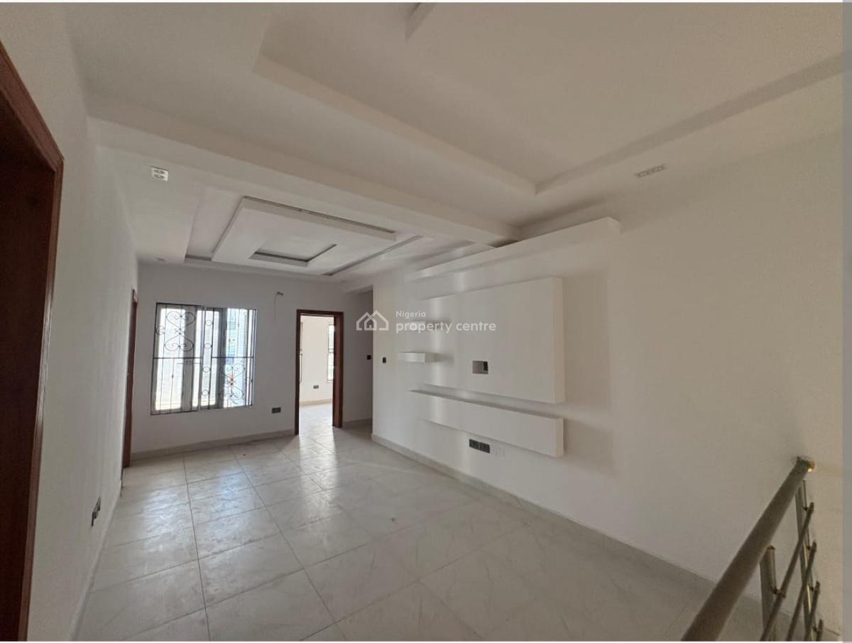 Excellent 5bedroom Maisonette with a Bq Within a Secured Estate, Victoria Island (vi), Lagos, House for Sale