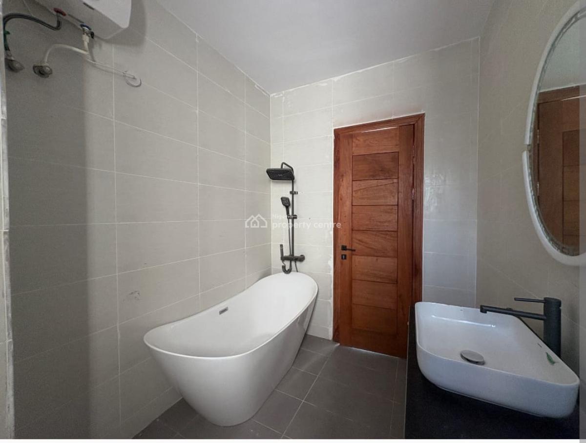 Excellent 5bedroom Maisonette with a Bq Within a Secured Estate, Victoria Island (vi), Lagos, House for Sale