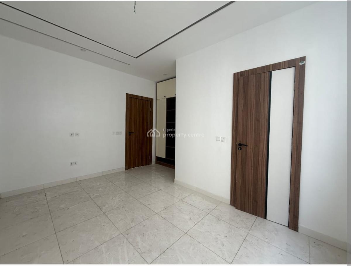 Stunning 2bedroom Apartment with an Amazing Pool in an Estate, Victoria Island (vi), Lagos, Flat / Apartment for Sale