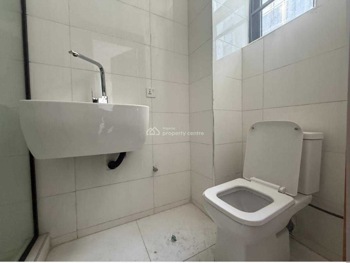 Stunning 2bedroom Apartment with an Amazing Pool in an Estate, Victoria Island (vi), Lagos, Flat / Apartment for Sale