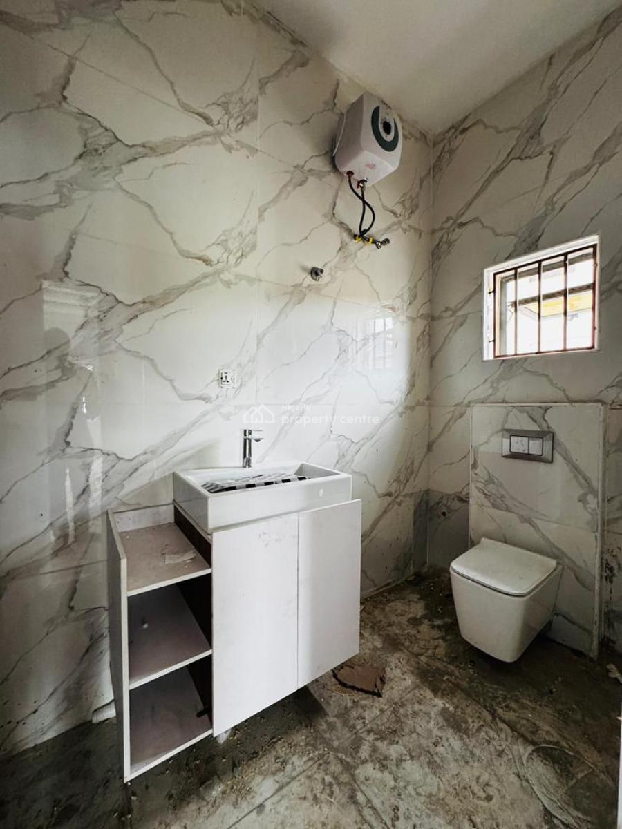 4 Bedroom Semi Detached Duplex, Gra Phase 1, Magodo, Lagos, Detached Duplex for Sale