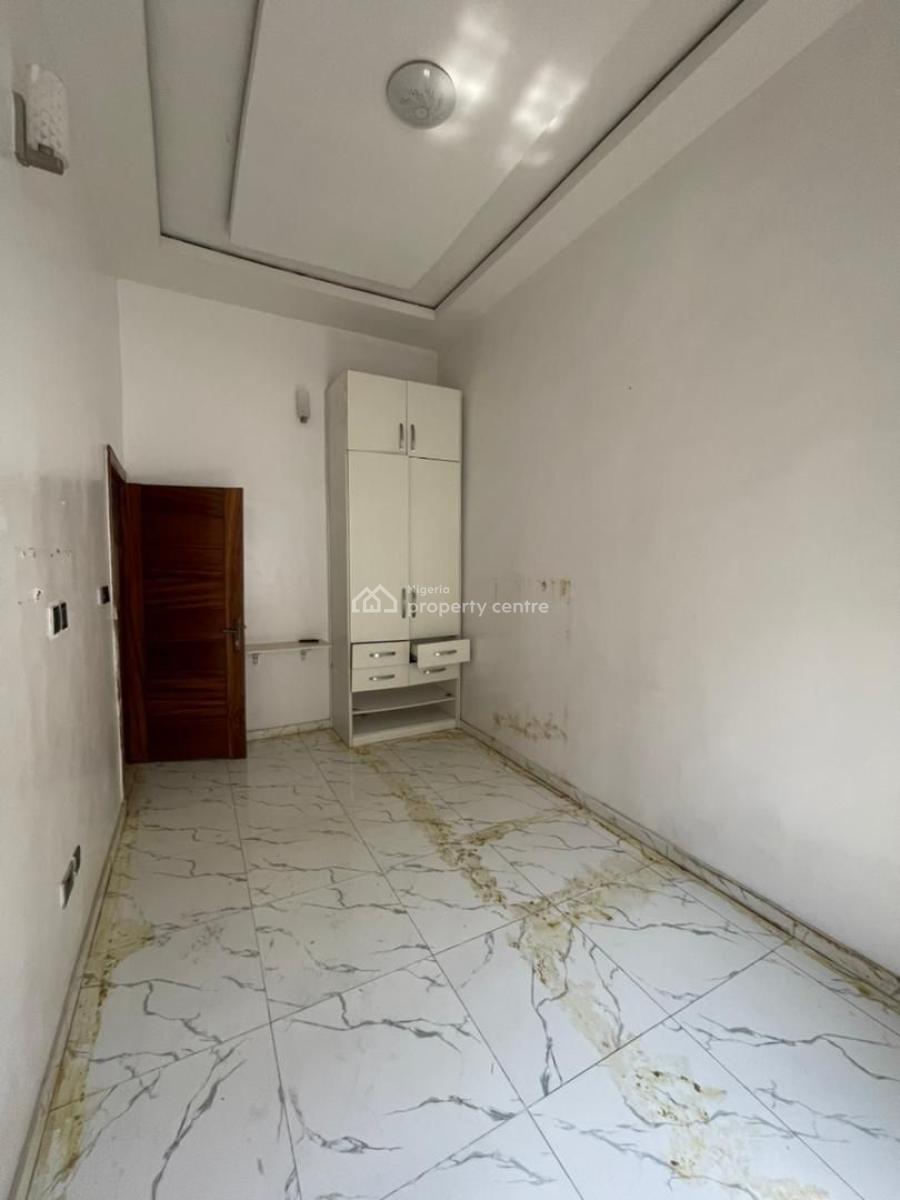 Neatly Used 4bedroom Semi-detached Duplex Withbq(sweet Distress Deal), Osapa, Lekki, Lagos, Semi-detached Duplex for Sale