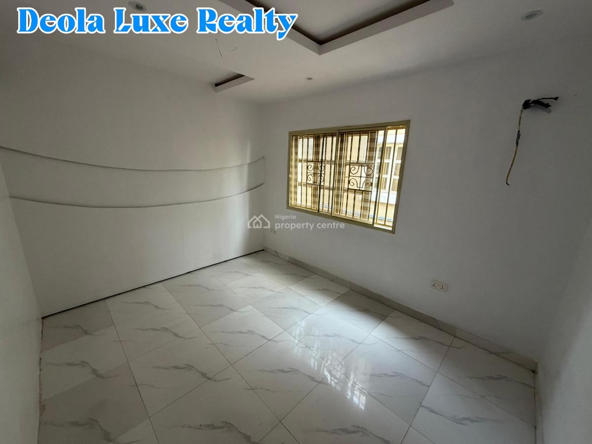 a Nice and Spacious 1 Bedrooms Fully Serviced Apartment with Balcony, Off Admiralty, Lekki Phase 1, Lekki, Lagos, Mini Flat (room and Parlour) for Rent