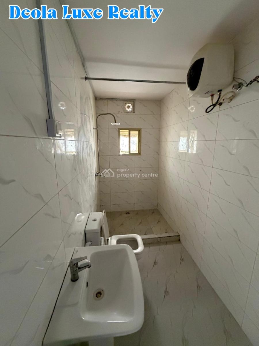 a Nice and Spacious 1 Bedrooms Fully Serviced Apartment with Balcony, Off Admiralty, Lekki Phase 1, Lekki, Lagos, Mini Flat (room and Parlour) for Rent
