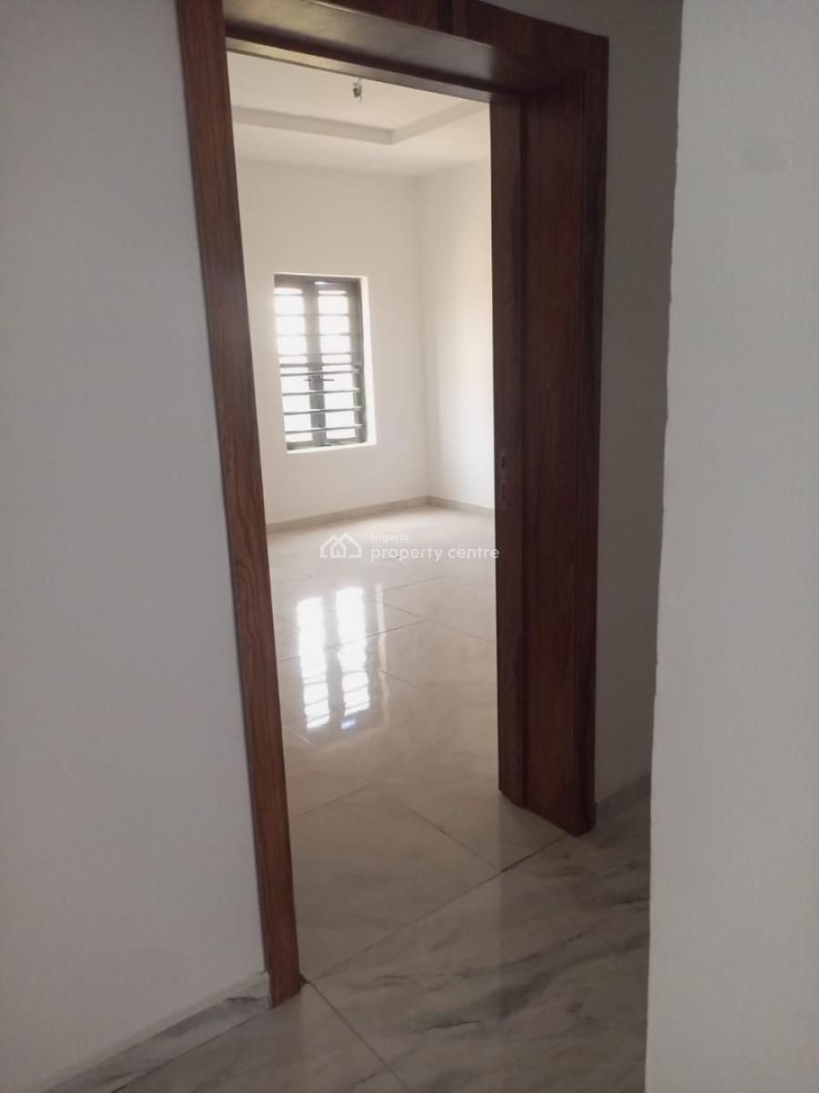 Luxury 4bedroom Terrace Duplex at Abraham Adesanya, Lekki Peninsula Scheme 11 Off Abraham Adesanya, Ajah Lagos., Ajah, Lagos, Terraced Duplex for Rent