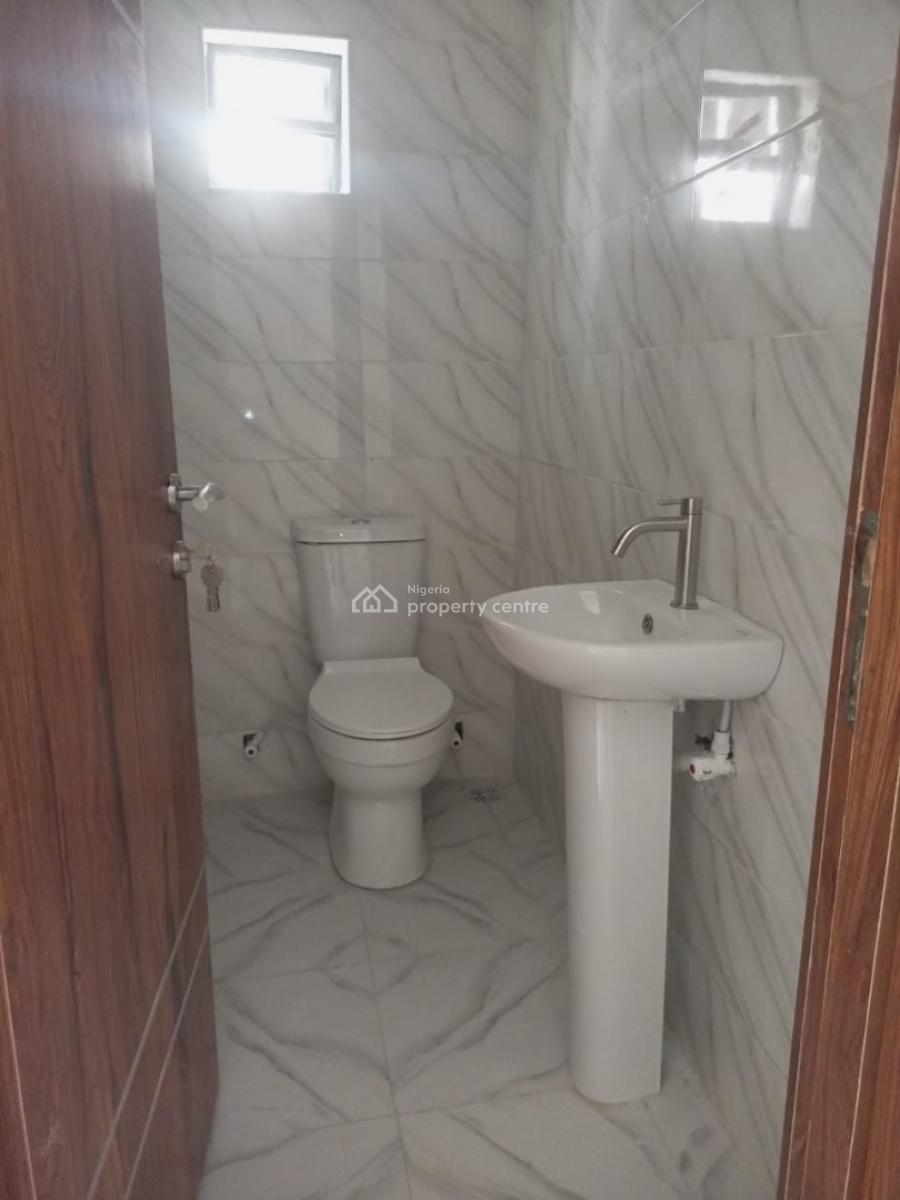 Luxury 4bedroom Terrace Duplex at Abraham Adesanya, Lekki Peninsula Scheme 11 Off Abraham Adesanya, Ajah Lagos., Ajah, Lagos, Terraced Duplex for Rent