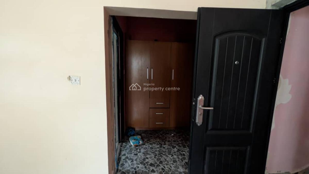 a Clean Three (3) Bedroom Detached Bungalow, Shelter Afrique Estate, Uyo, Akwa Ibom, Detached Bungalow for Sale