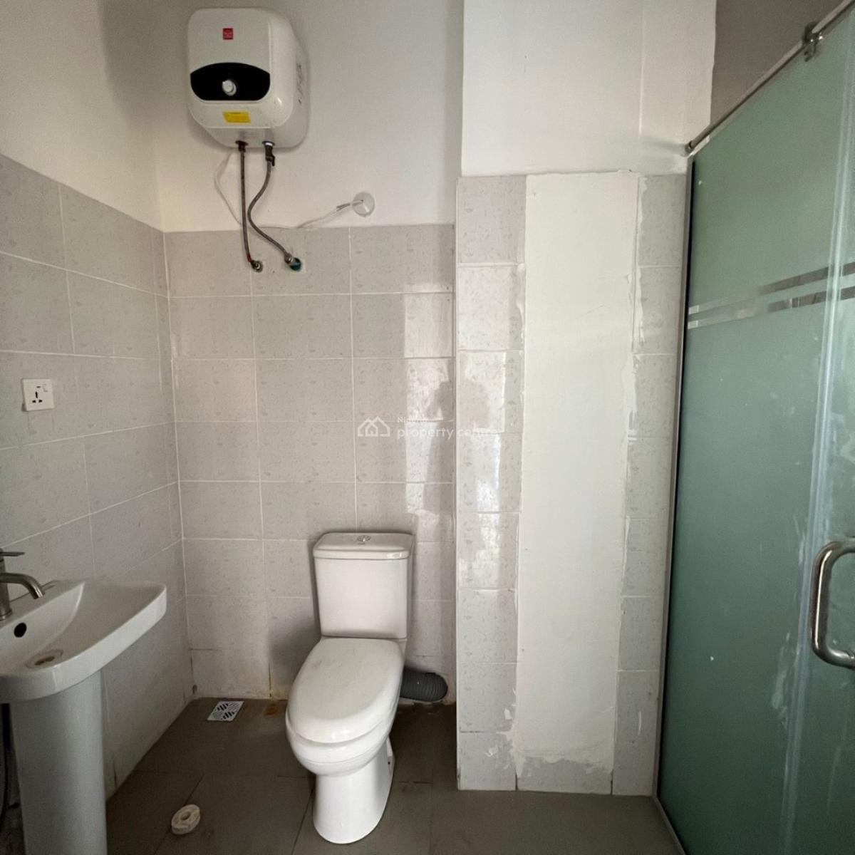 2 Bedroom Apartment, Lekki Phase 1, Lekki, Lagos, Flat / Apartment for Rent