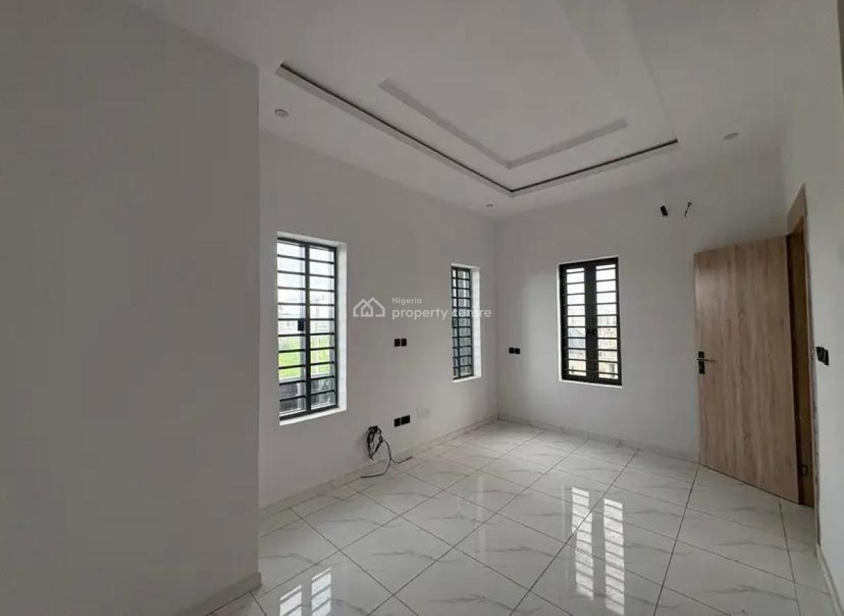 5 Bedroom Fully Detached Duplex with Bq, Atlantic Estate General Paint, Ajah, Lagos, Detached Duplex for Sale