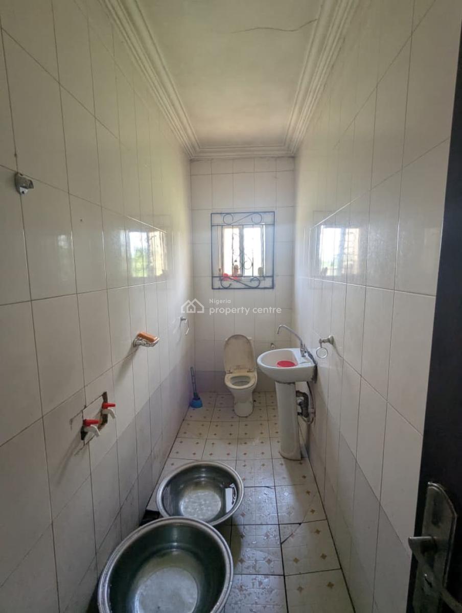 a Clean Four (4) Bedroom Detached, Udoudoma Avenue, Uyo, Akwa Ibom, Detached Bungalow for Rent