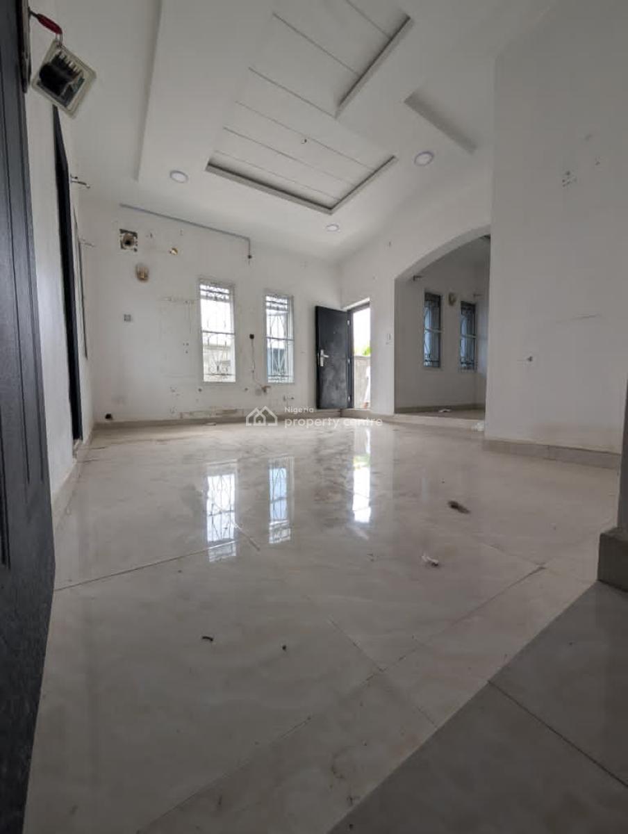a Clean Two (2) Bedroom Flat, Ekpri Nsukara, Uyo, Akwa Ibom, House for Rent