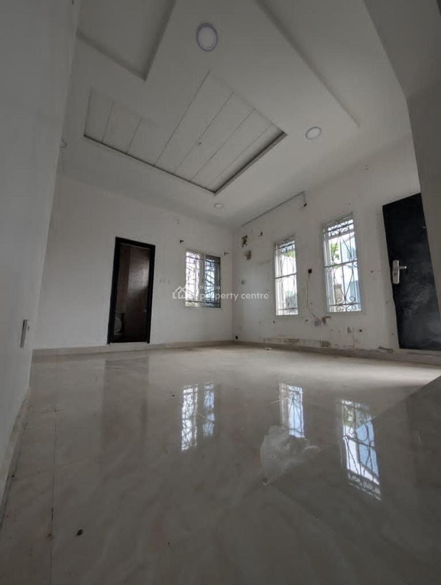 a Clean Two (2) Bedroom Flat, Ekpri Nsukara, Uyo, Akwa Ibom, House for Rent