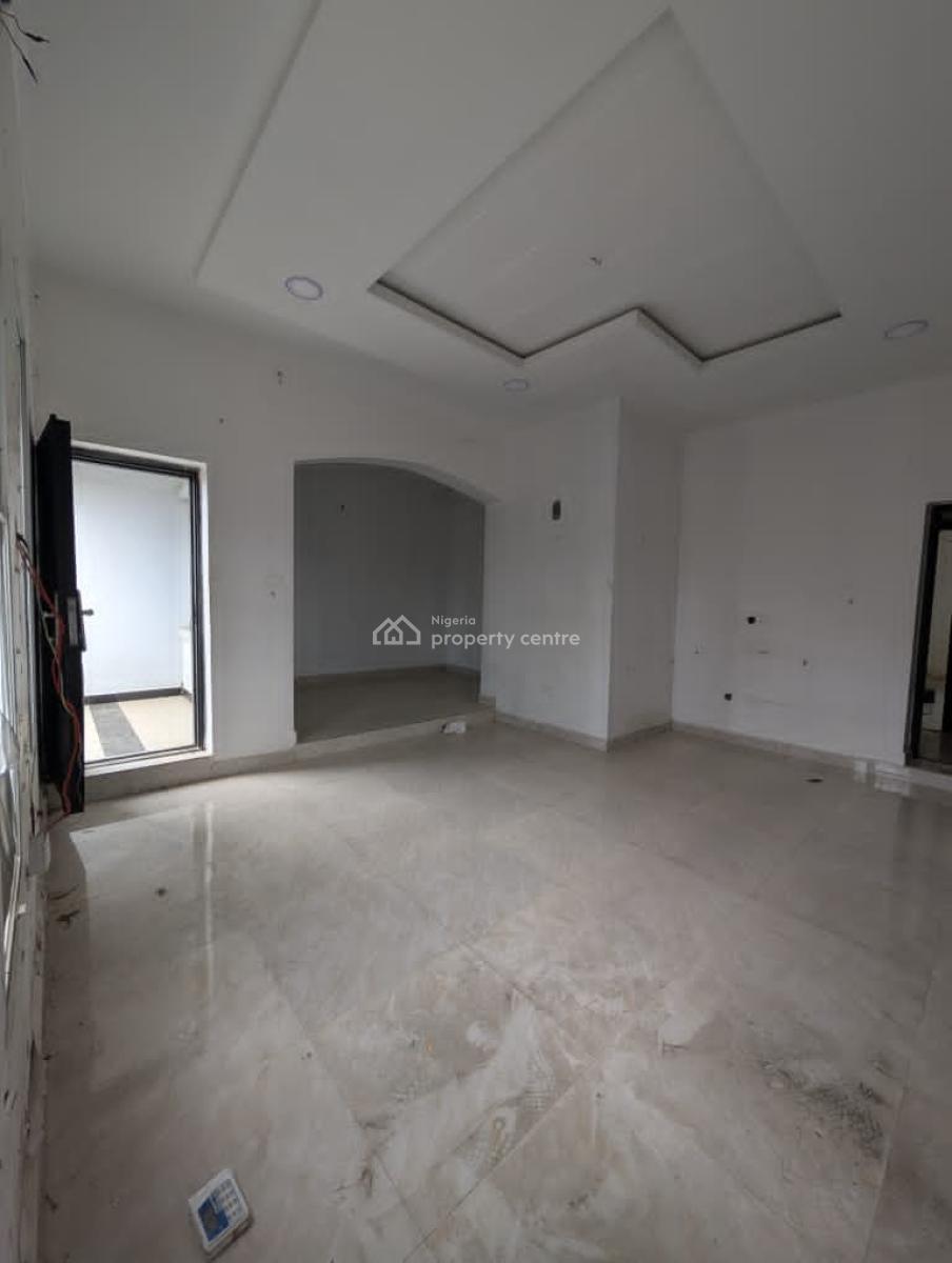 a Clean Two (2) Bedroom Flat, Ekpri Nsukara, Uyo, Akwa Ibom, House for Rent